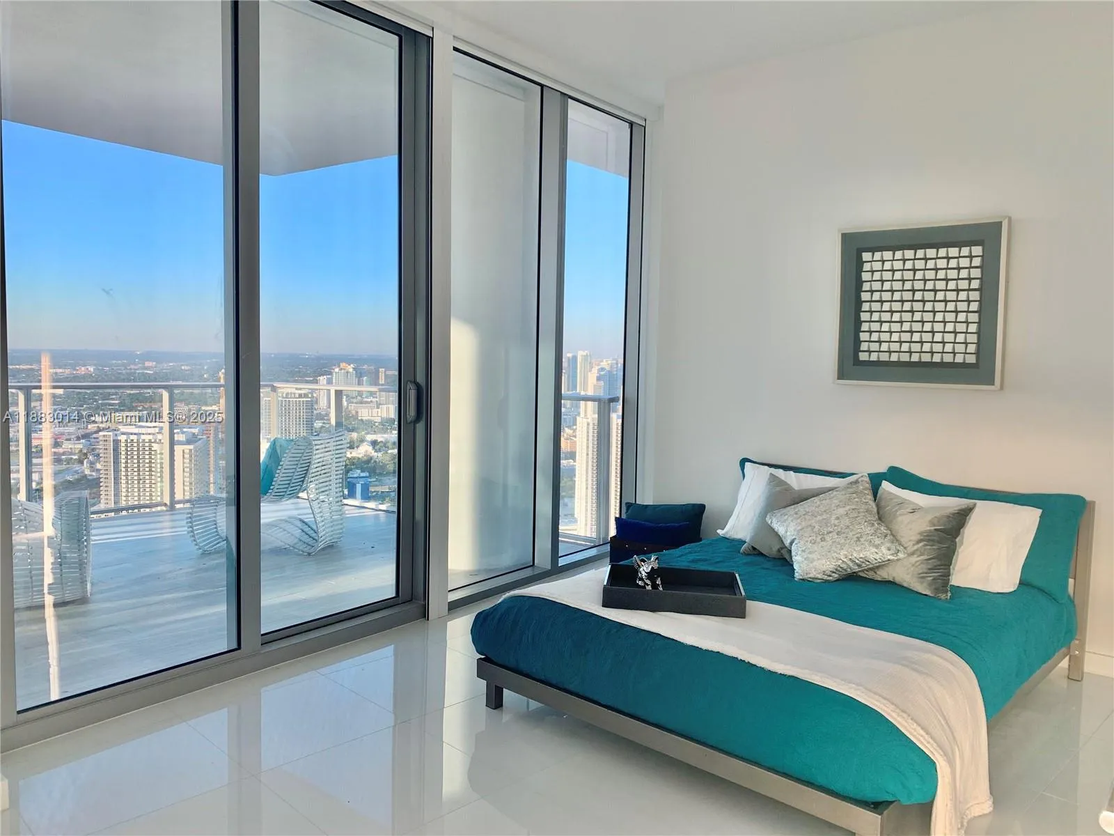 851 NE 1st Avenue # 4902, Miami FL 33132