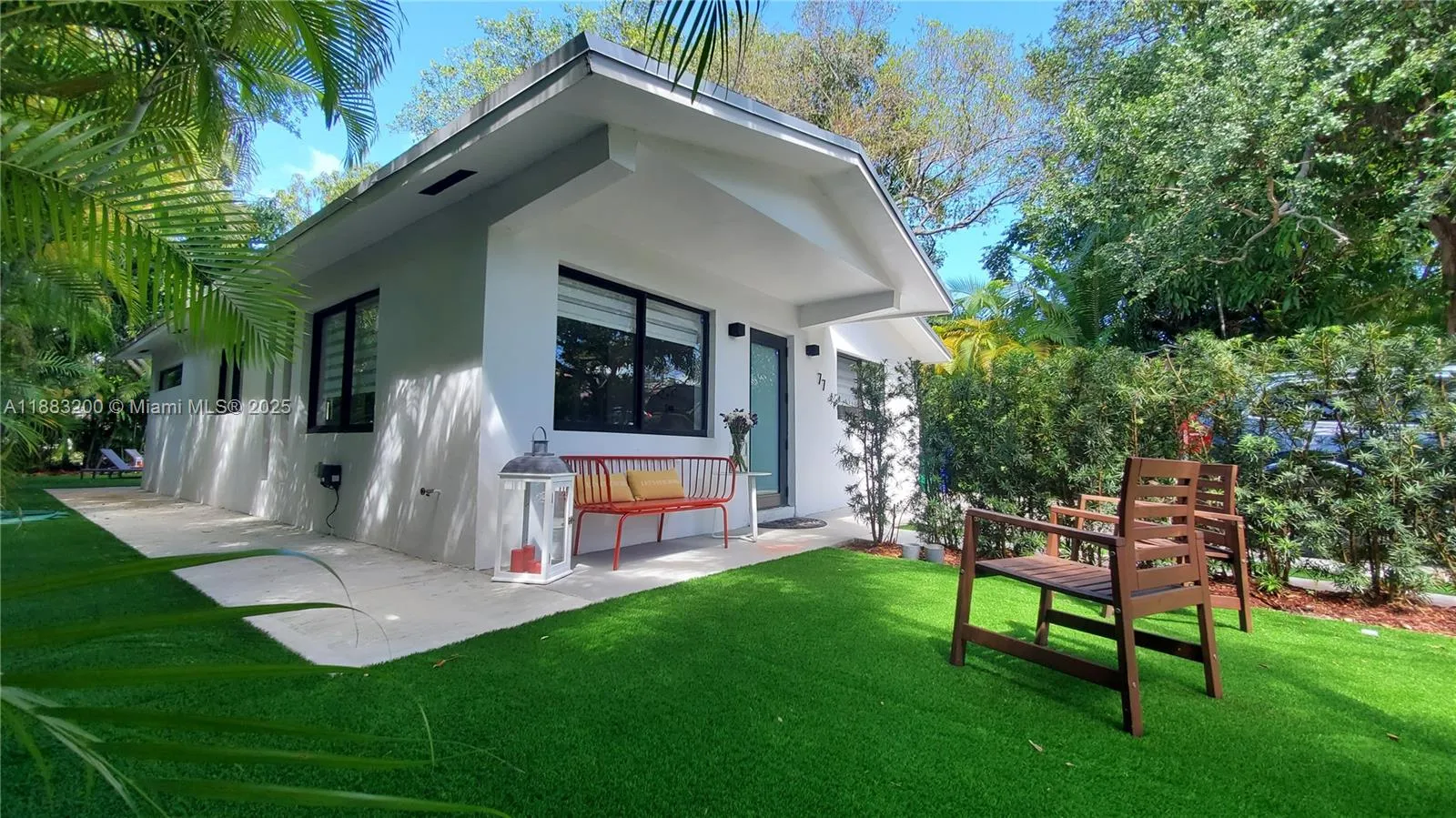 77 NE 43rd St # 77, Miami FL 33137