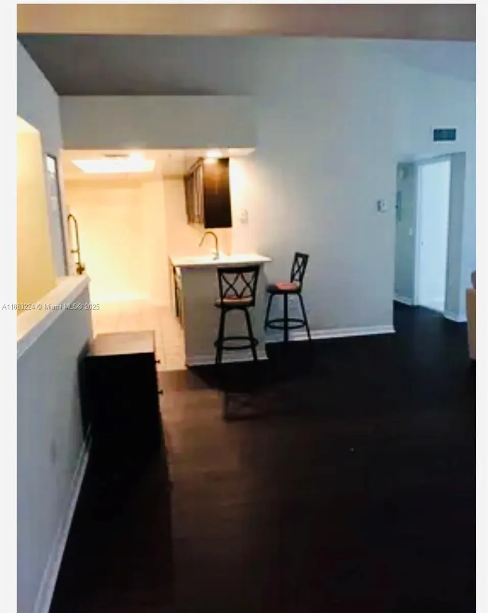 4183 N Haverhill Rd # 703, West Palm Beach FL 33417