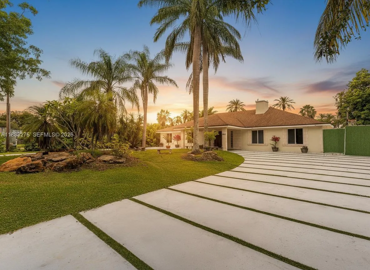 14401 SW 23rd St, Davie FL 33325