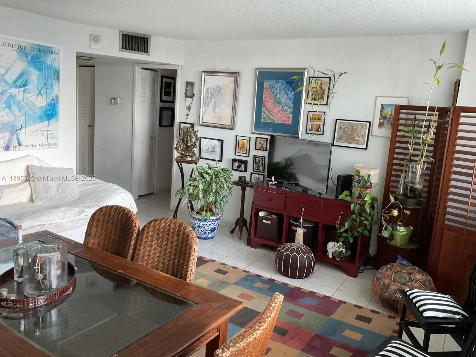 7135 Collins Ave # 533, Miami Beach FL 33141