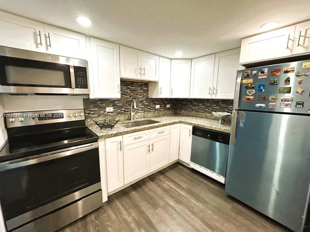 20515 E Country Club Dr # 142, Aventura FL 33180