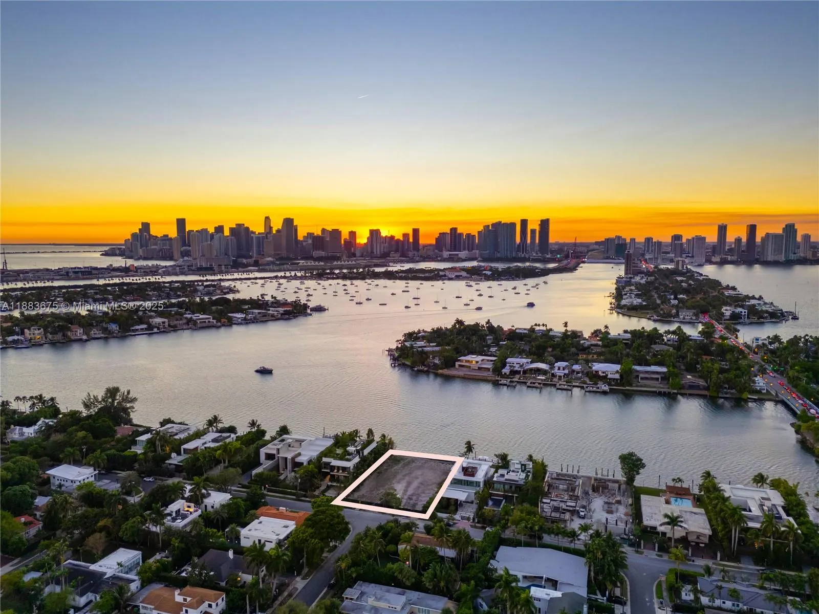 for sale at 228 + 302 W Dilido Dr, Miami Beach FL 33139
