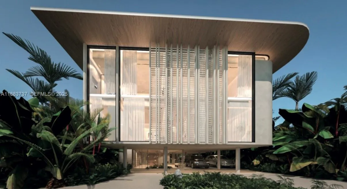 5208 Alton Rd, Miami Beach FL 33140