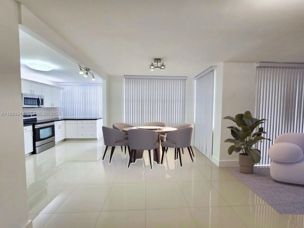 18051 Biscayne Blvd # 1204, Aventura FL 33160