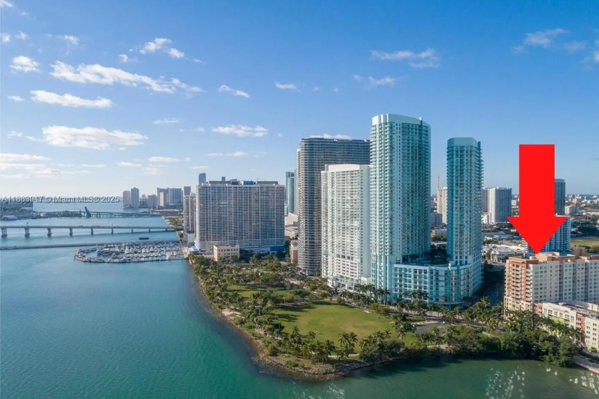 2000 N Bayshore Dr # 1105, Miami FL 33137