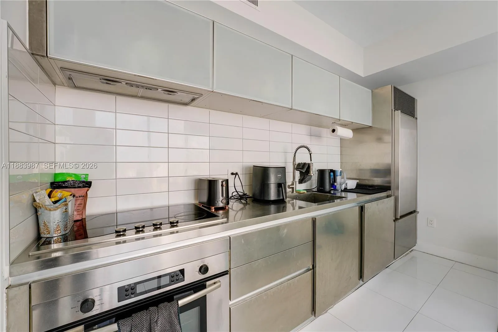 1040 Biscayne Blvd # 1905, Miami FL 33132