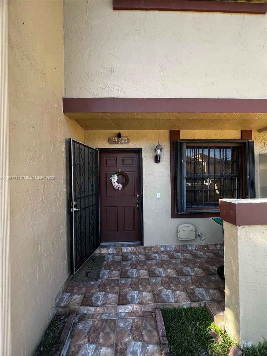 13345 SW 59th Ln, Miami FL 33183