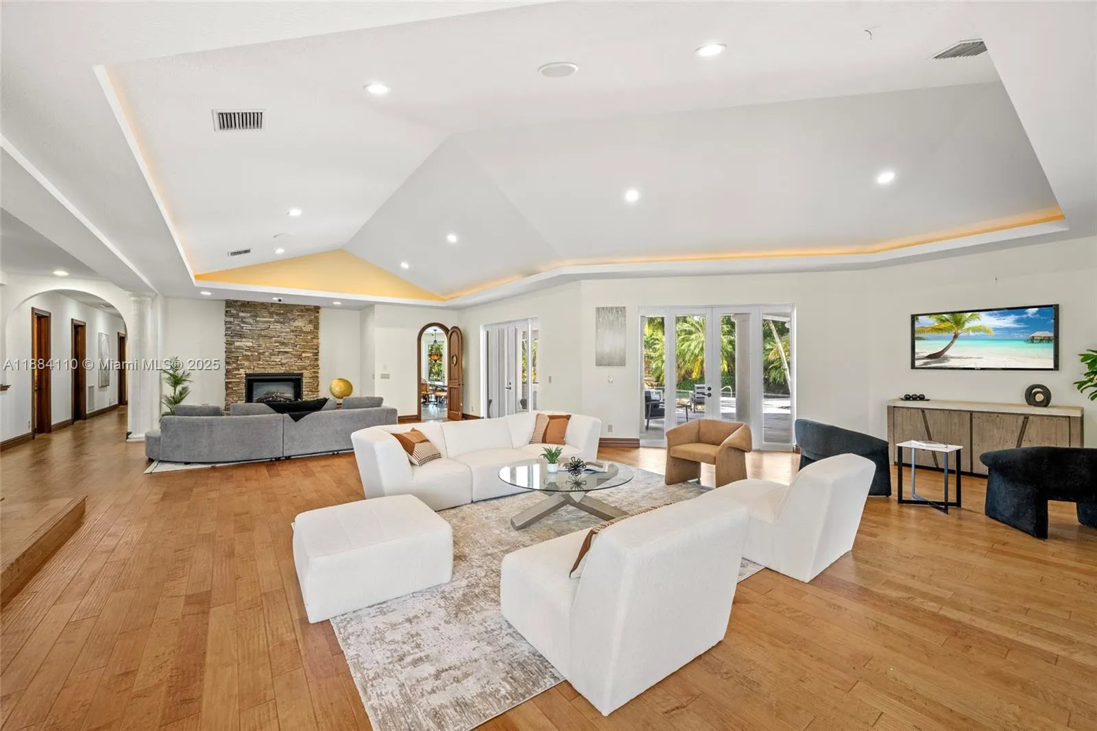 4 bedroom 5 bath for sale at 17801 SW 50th St, Southwest Ranches FL 33331