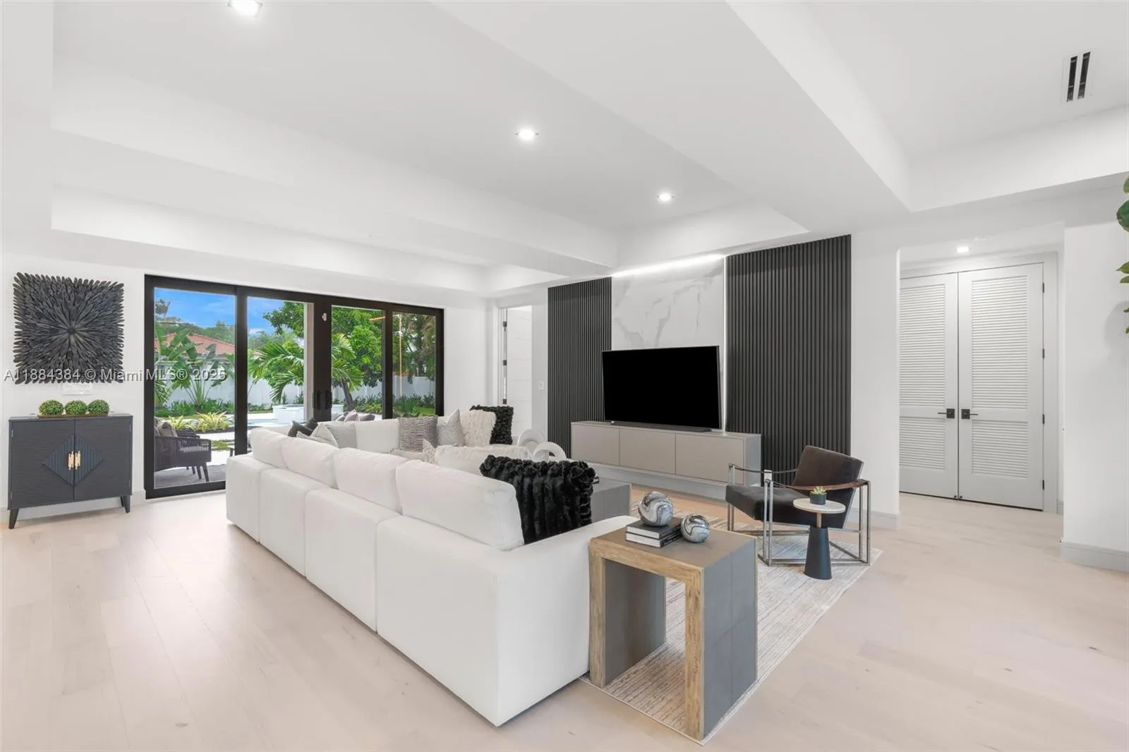 702 NW 5th Ave, Delray Beach FL 33444