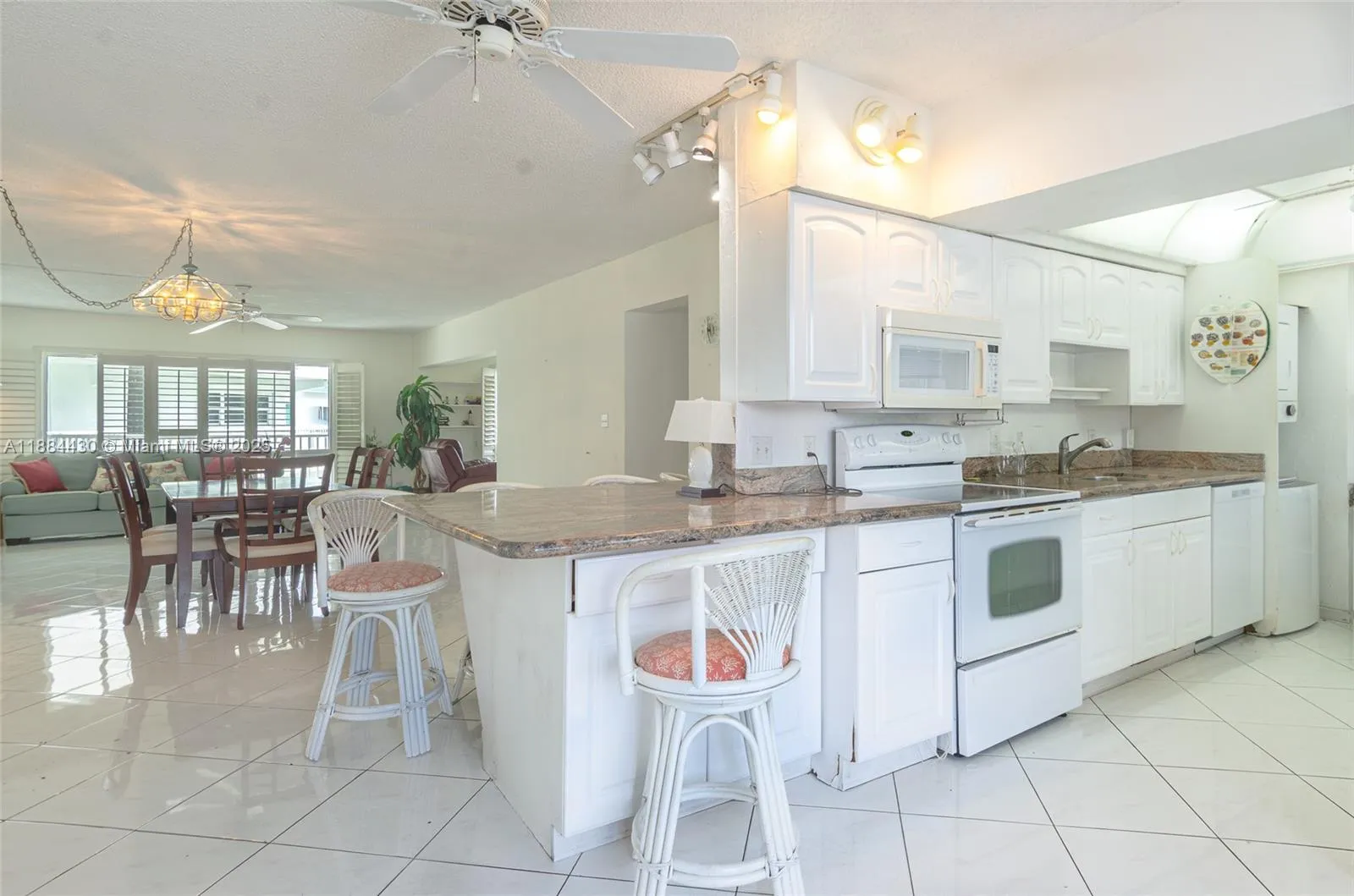 1470 S Ocean Blvd # 702, Pompano Beach FL 33062