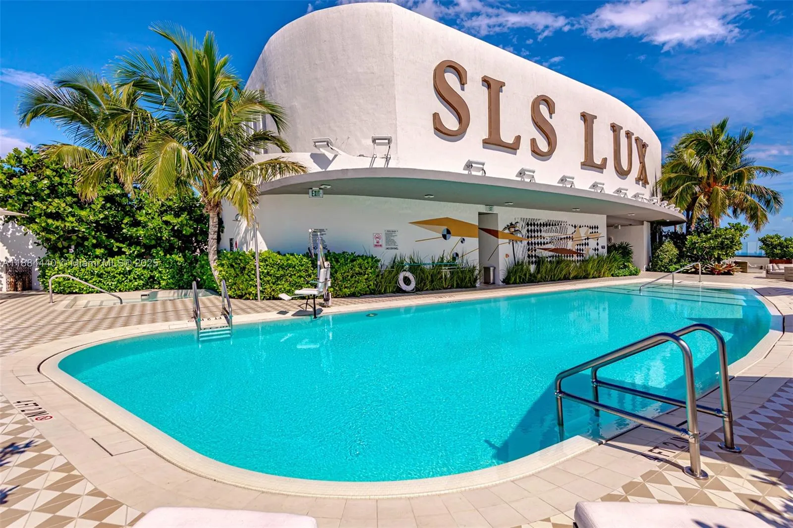 2 bedroom 4 bath for sale at 801 S Miami Ave # 5508, Miami FL 33130