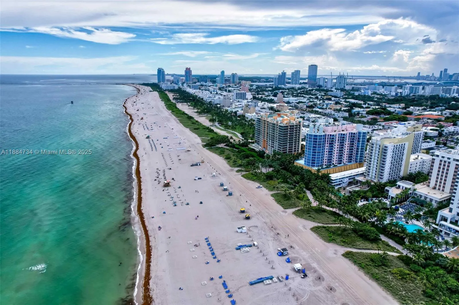 2 bedroom 2 bath for sale at 1500 Ocean Dr # 507, Miami Beach FL 33139