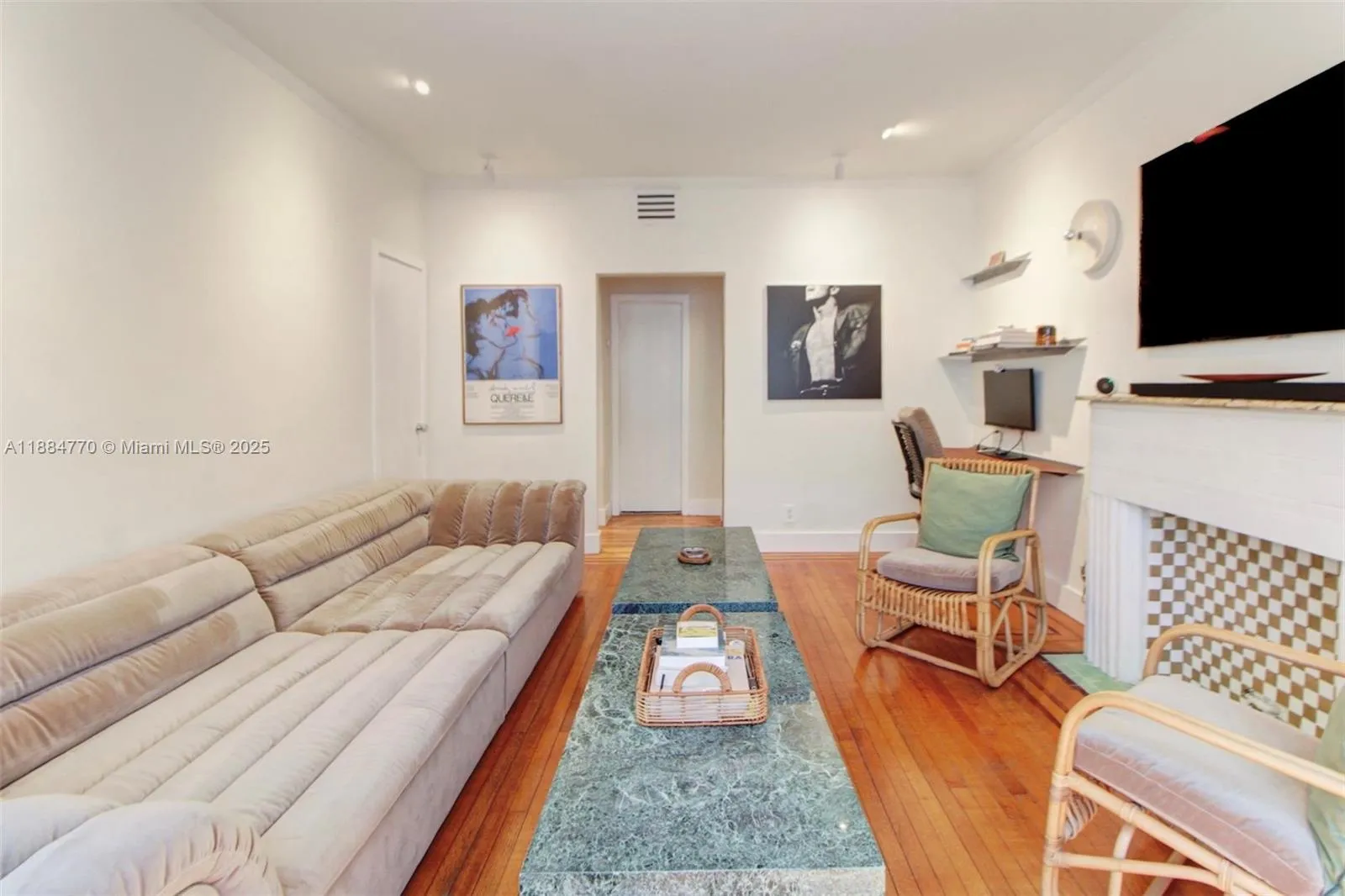 1 bedroom 1 bath for sale at 1573 Pennsylvania Ave # 7N, Miami Beach FL 33139
