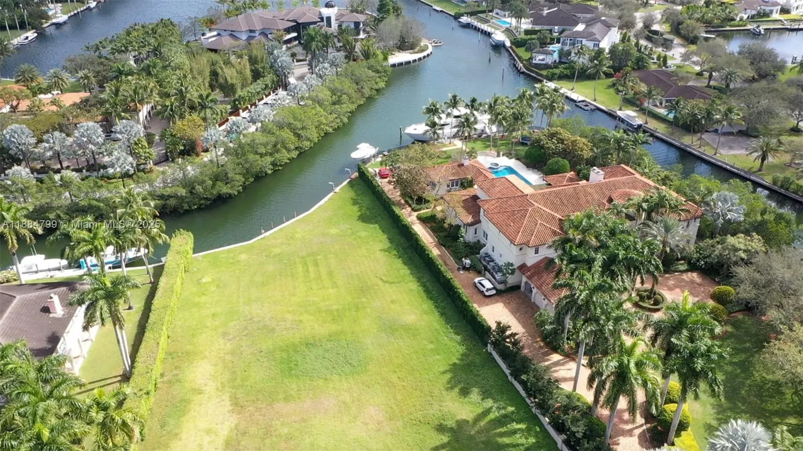 9175 Arvida Dr, Coral Gables FL 33156