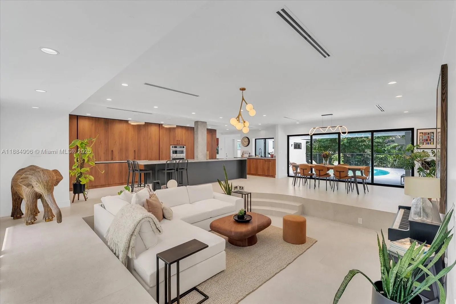 3111 Anderson Rd, Coral Gables FL 33134