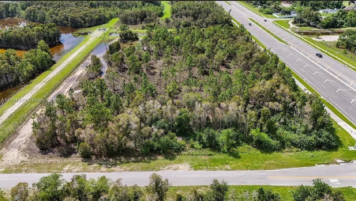 804 Fabian Cir, Fort Myers FL 33913