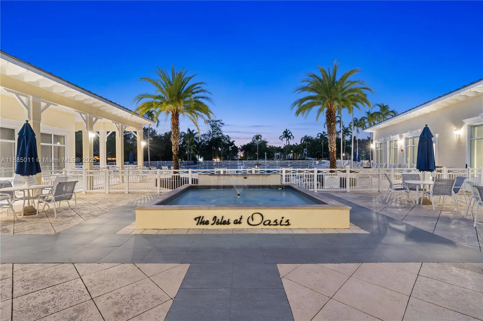 3 bedroom 2 bath for sale at 2819 SE 1st Dr # 7, Homestead FL 33033