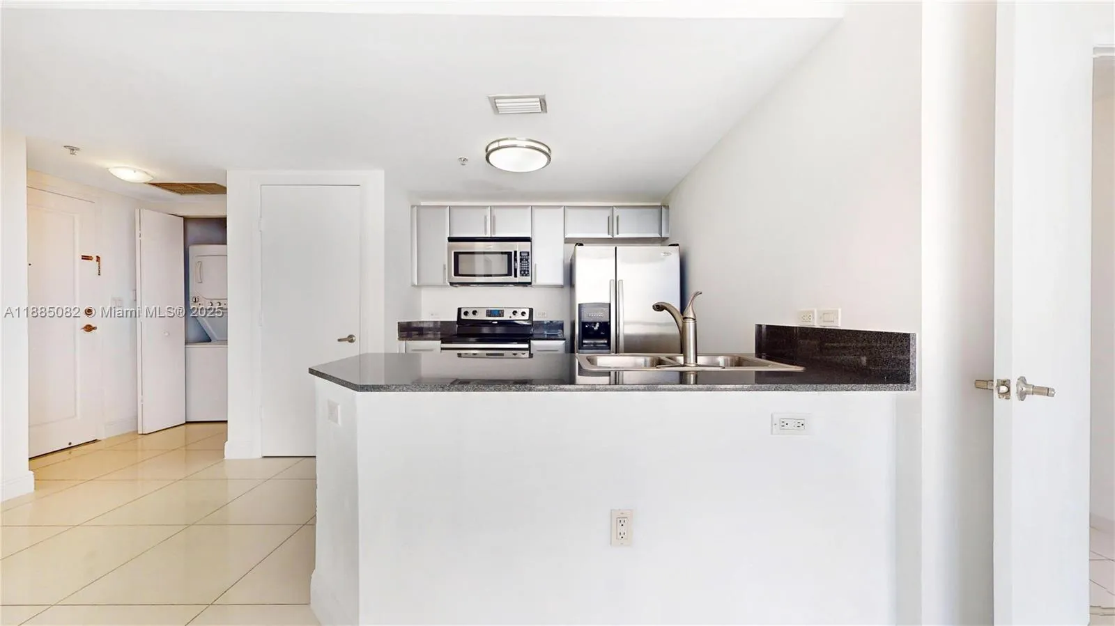 1871 NW S River Dr # 1205, Miami FL 33125