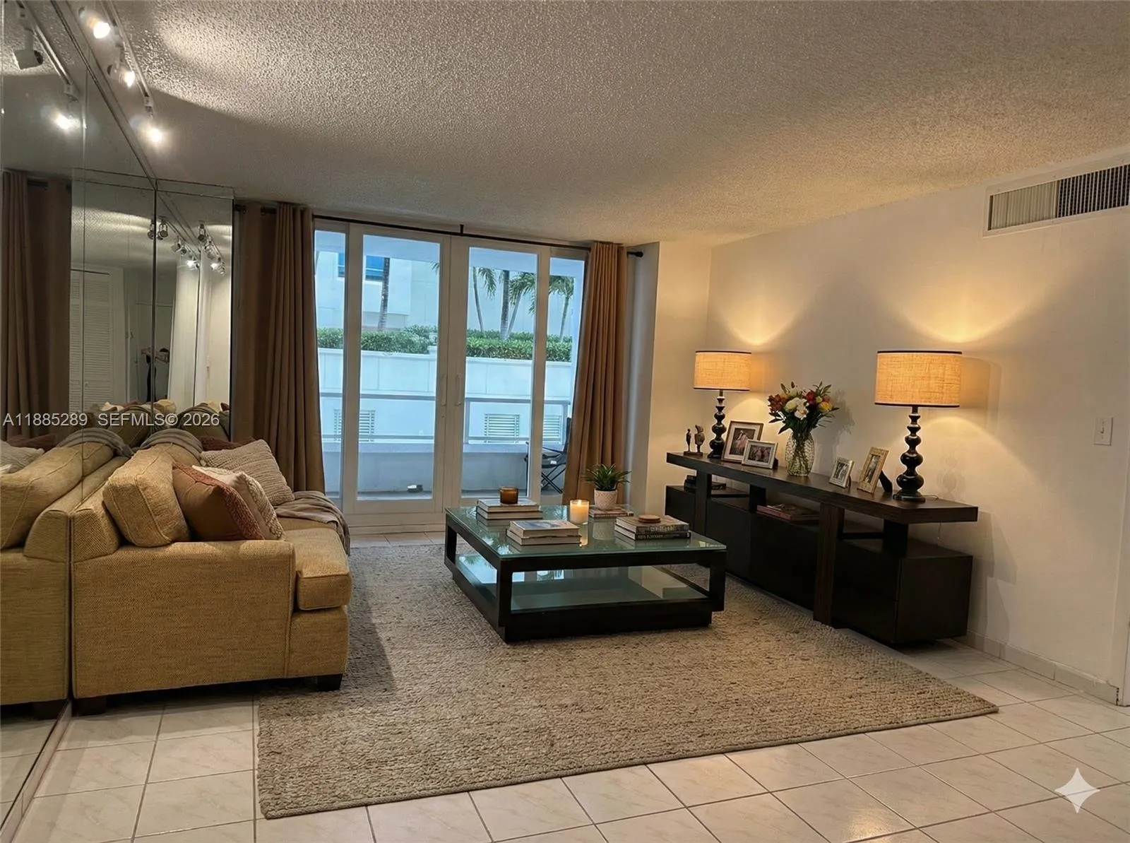 5005 Collins Ave # 523, Miami Beach FL 33140