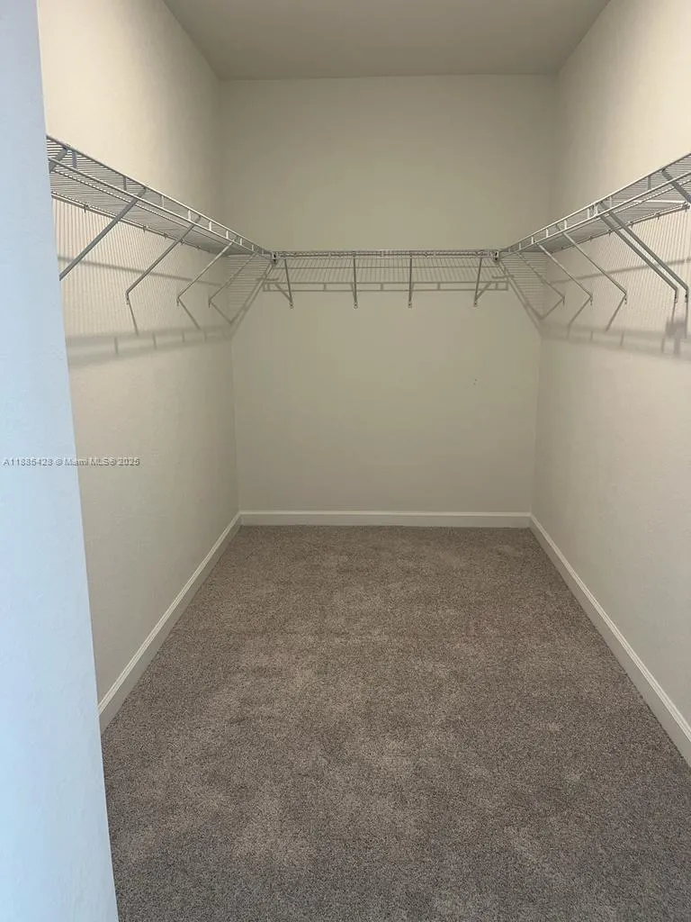 14806 SW 163rd St, Miami FL 33187