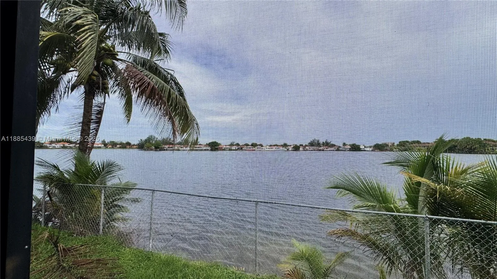 2531 W 60th Pl # 18, Hialeah FL 33016