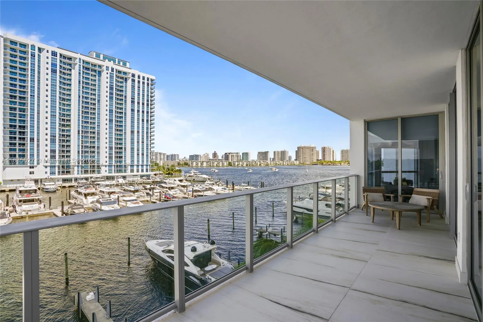 2 bedroom 2 bath for sale at 17111 Biscayne Blvd # 401, North Miami Beach FL 33160