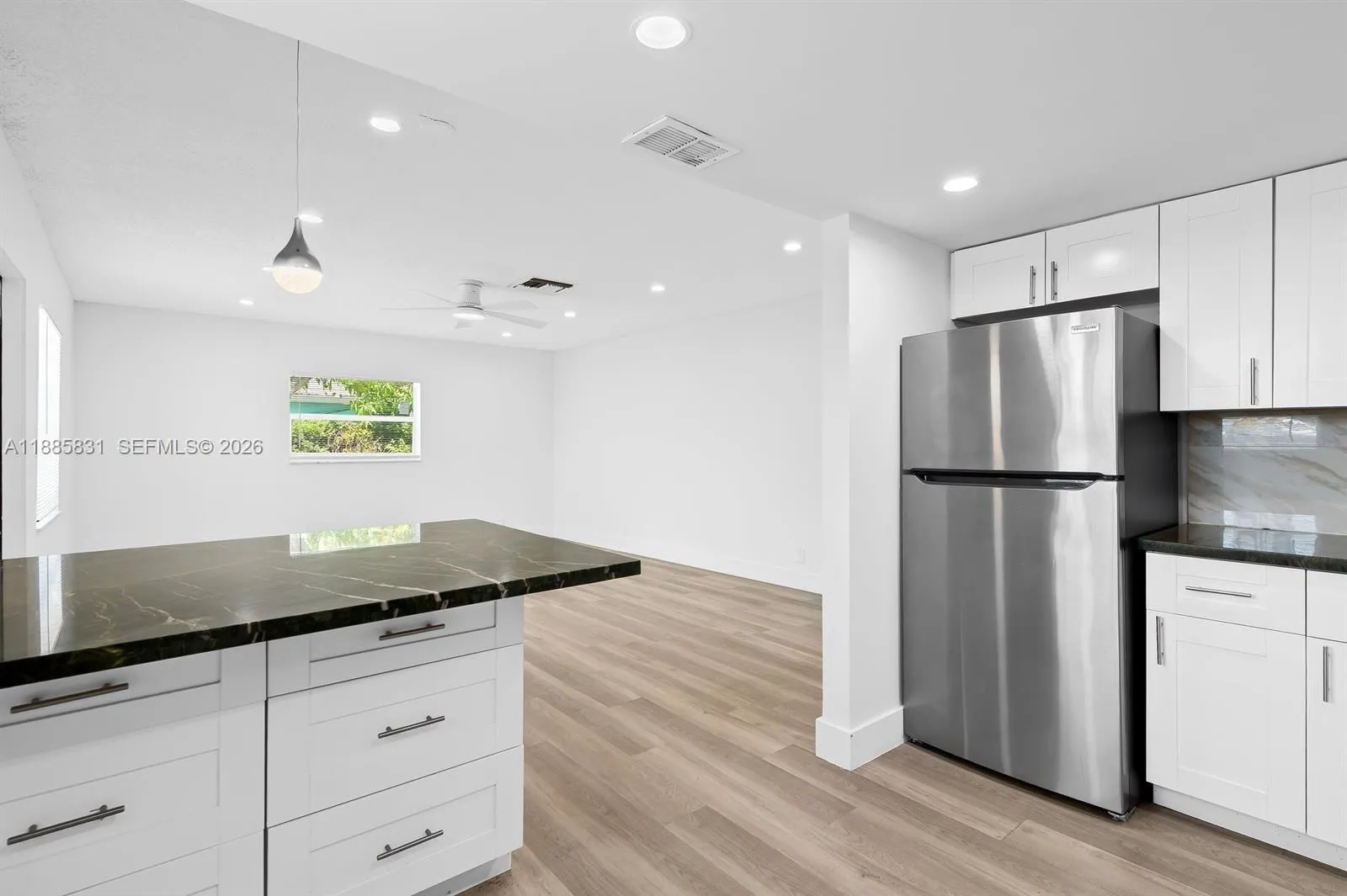 1109 NE 6th Ave, Fort Lauderdale FL 33304