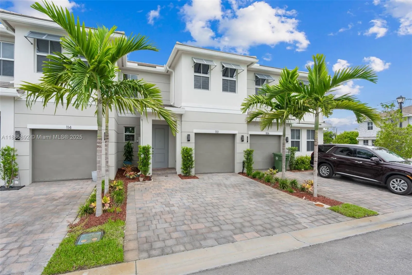 110 SW 171st Way, Pembroke Pines FL 33027