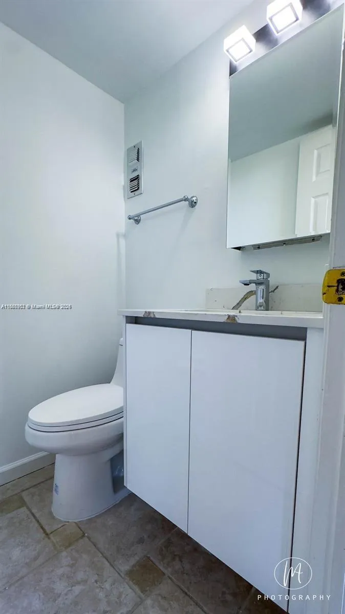 1731 SE 15th St # 315, Fort Lauderdale FL 33316