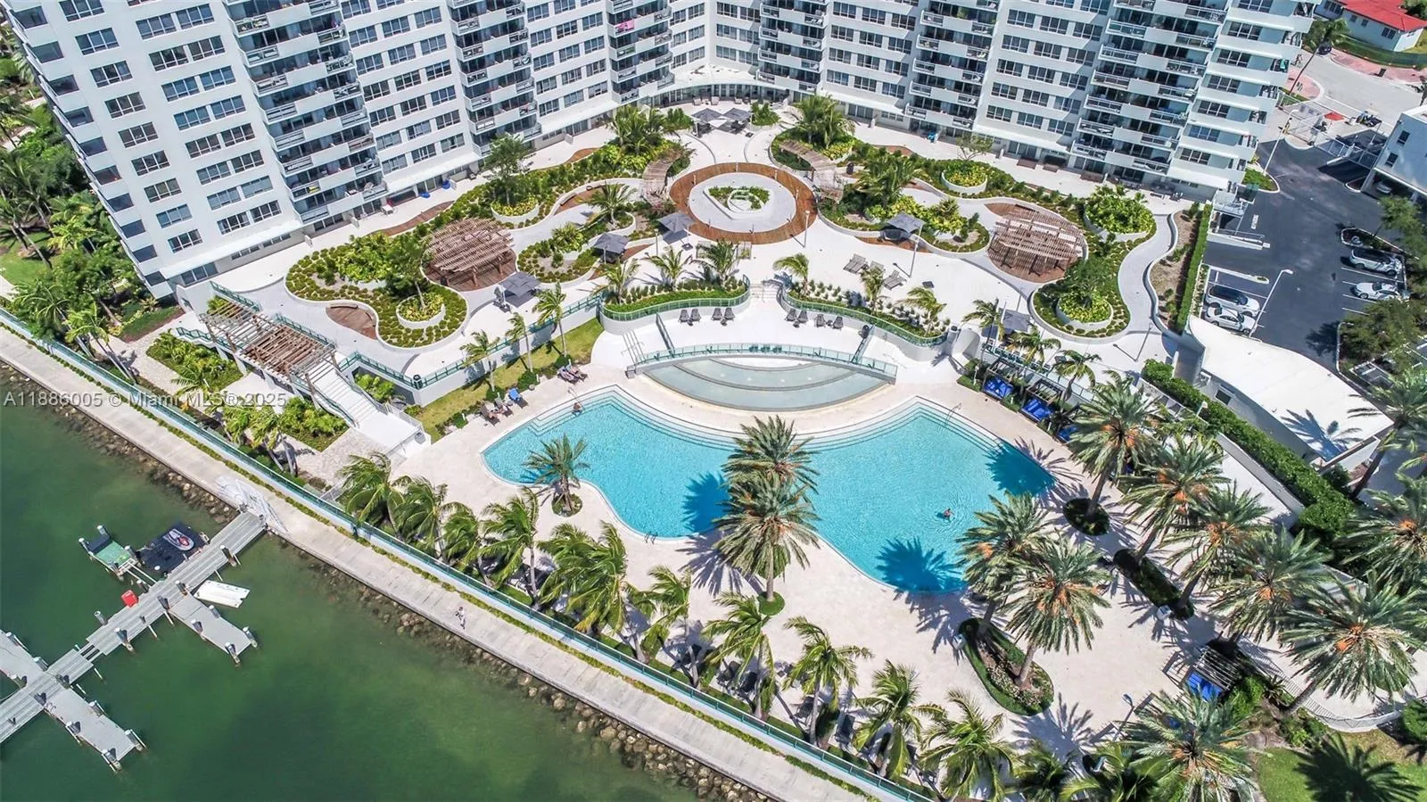 1500 Bay Rd # 122S, Miami Beach FL 33139