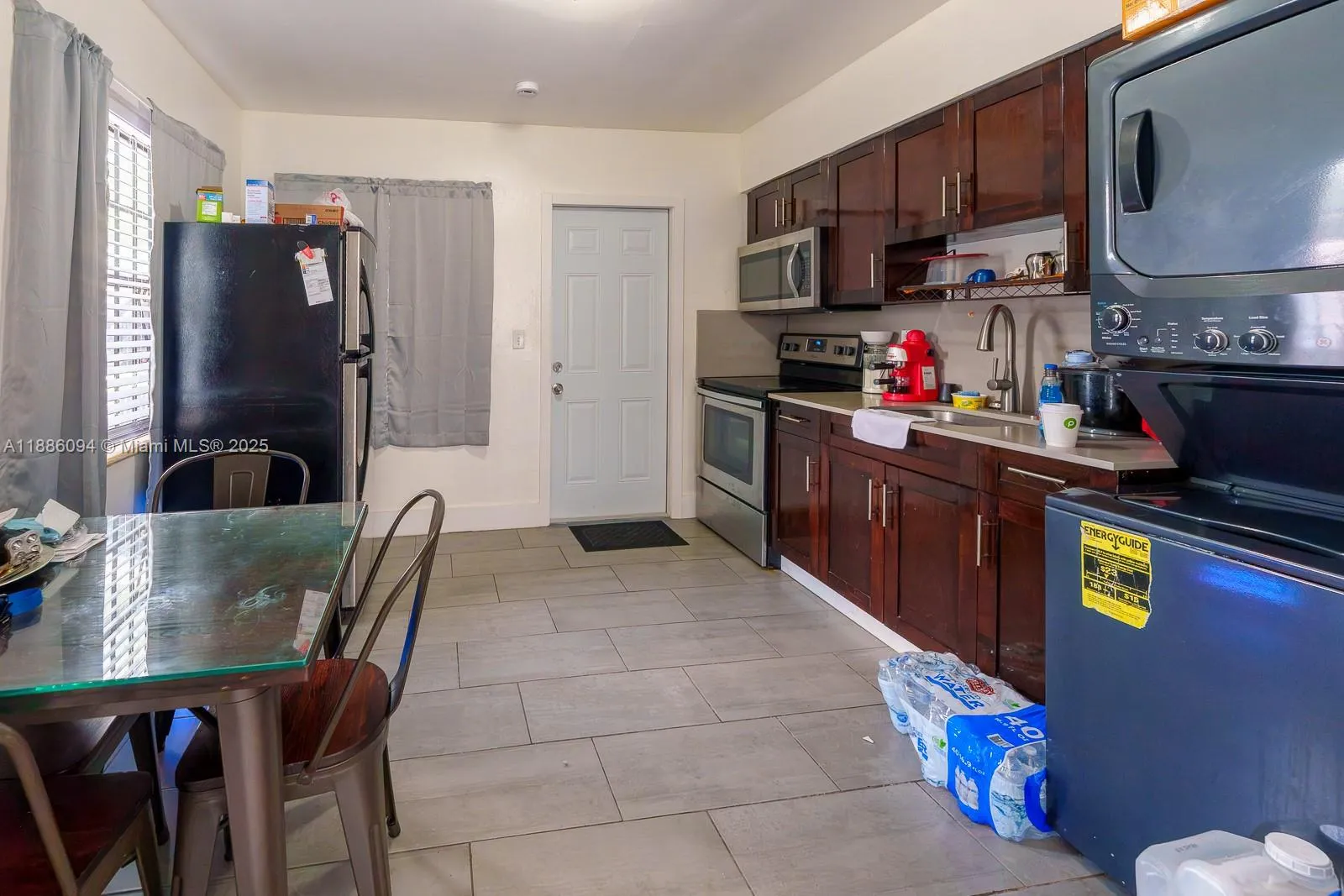 1737-1739 NW 47th Ter, Miami FL 33142