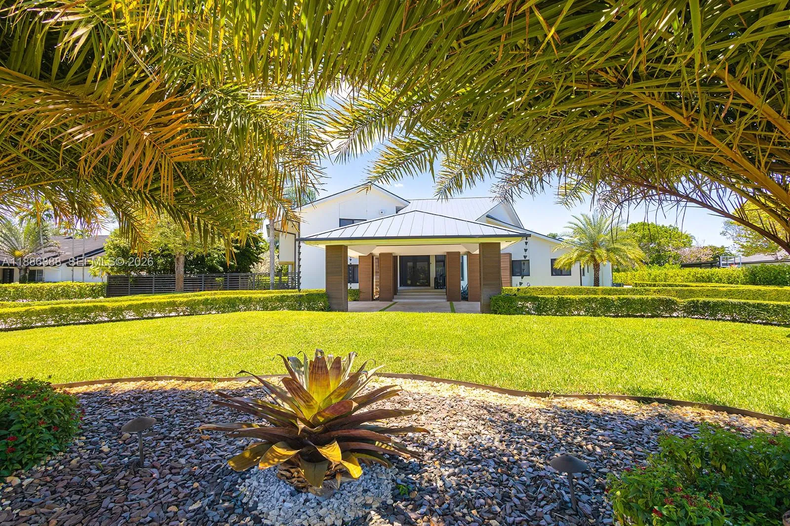 10506 SW 89 Place, Miami FL 33176
