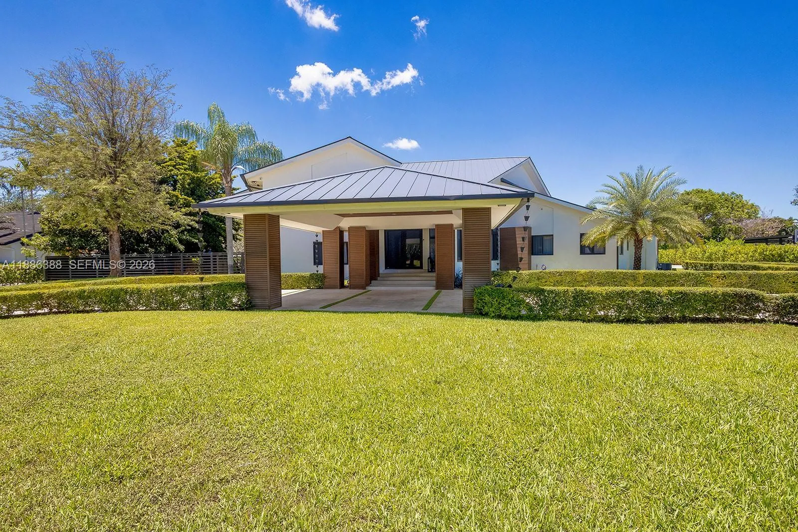10506 SW 89 Place, Miami FL 33176