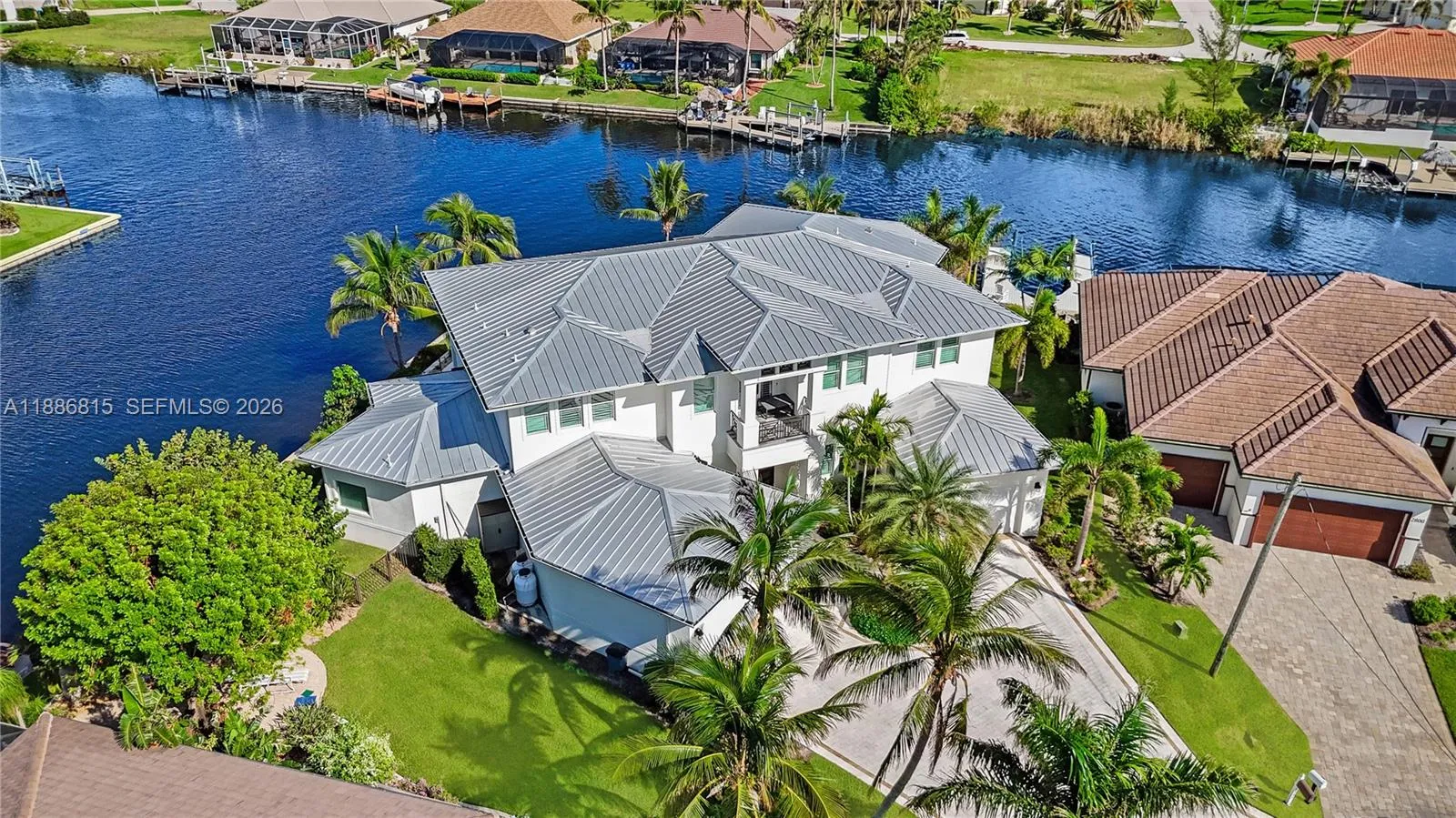 2801 SW 39th TER, Cape Coral FL 33914