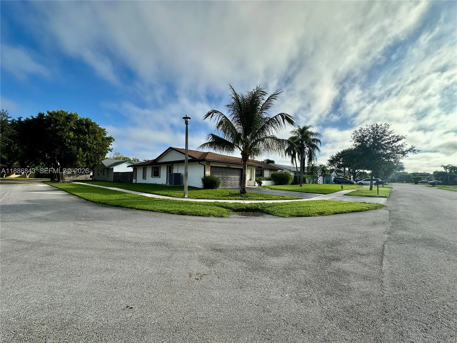 9631 NW 42nd Ct, Sunrise FL 33351