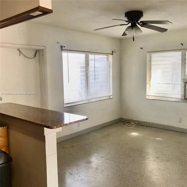 3477 NE 13, Oakland Park FL 33334