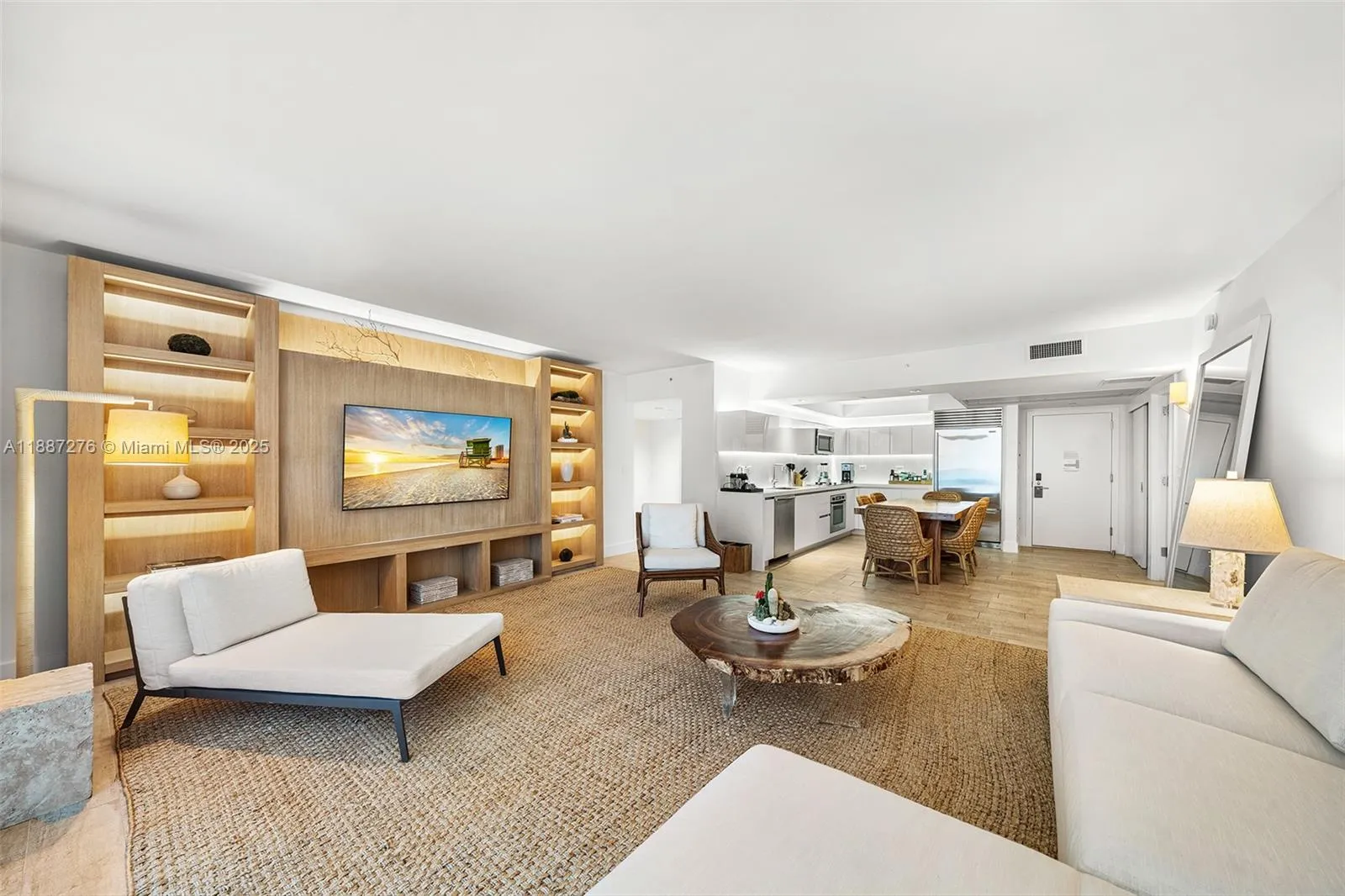102 24th St # 1215, Miami Beach FL 33139