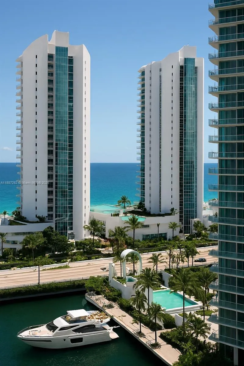 3 bedroom 2 bath for sale at 250 Sunny Isles Blvd # 1506, Sunny Isles Beach FL 33160