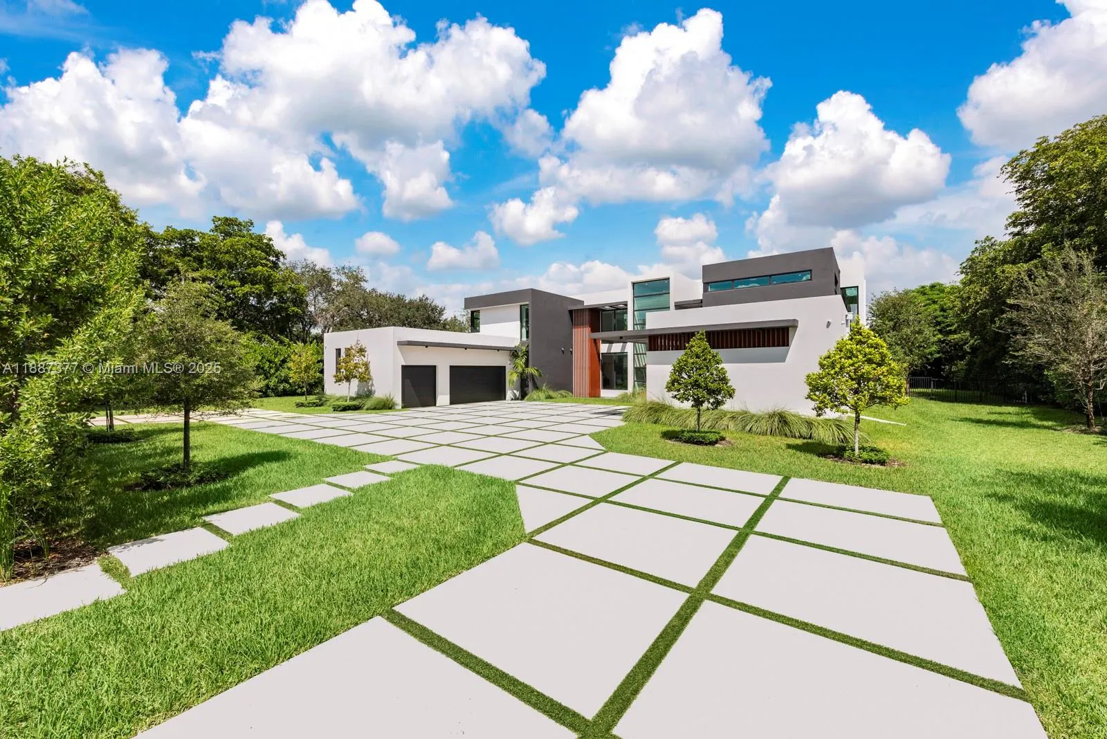 8 bedroom 8 bath for sale at 7425 SW 136th St, Pinecrest FL 33156