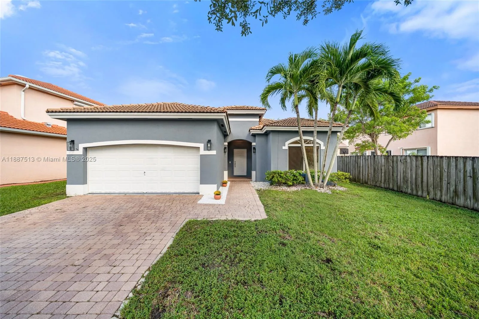 3 bedroom 2 bath for sale at 2111 SE 14th Cir, Homestead FL 33035