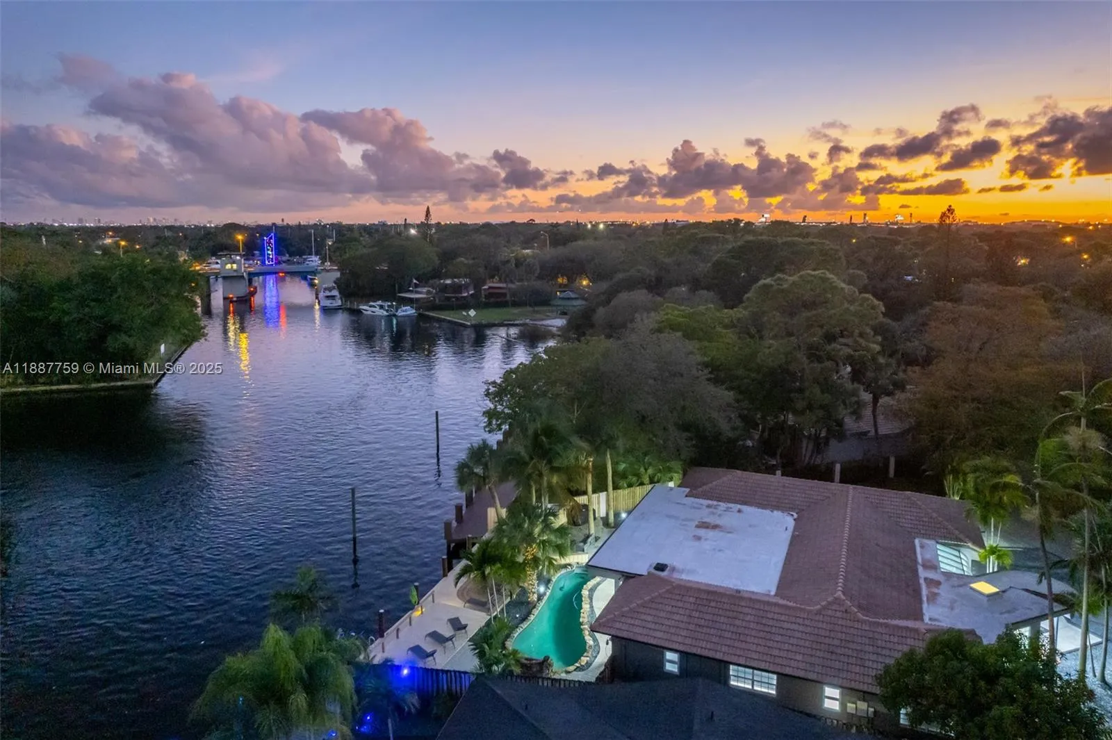 1030 SW 14th Ter, Fort Lauderdale FL 33312