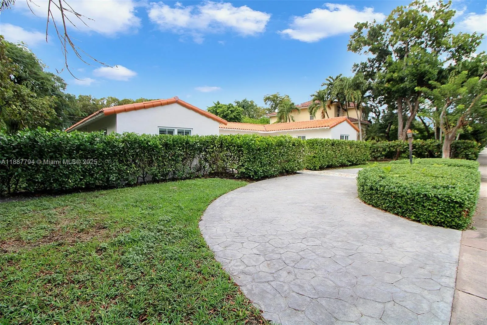 1110 Wallace St, Coral Gables FL 33134