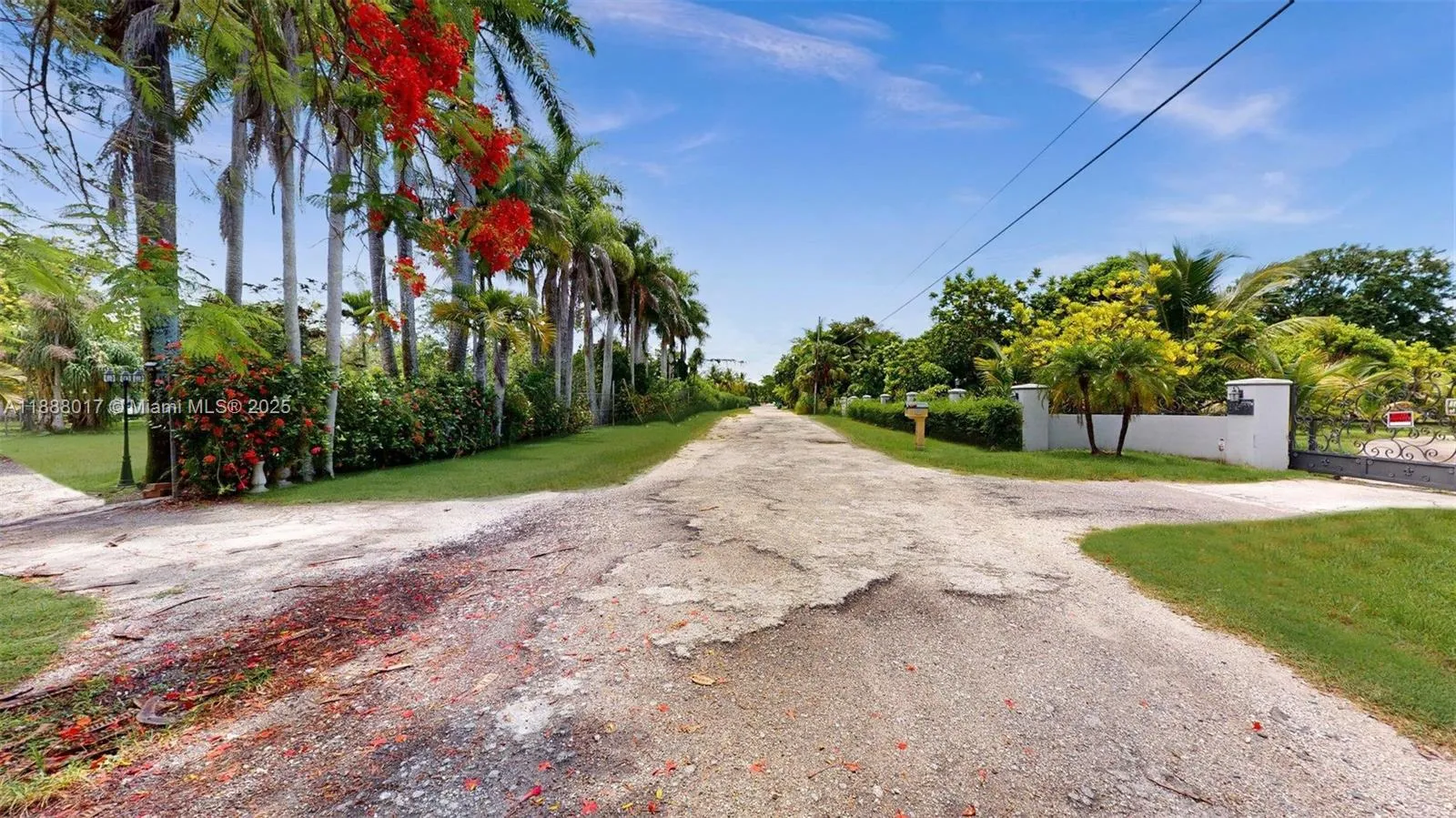 18475 SW 204th St, Miami FL 33187