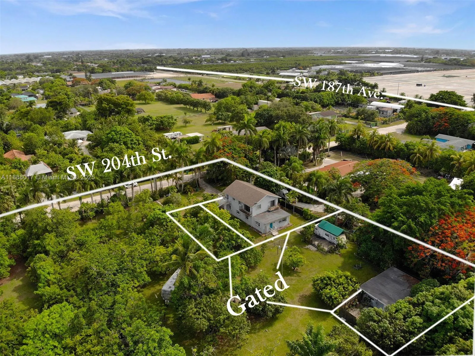 18475 SW 204th St, Miami FL 33187