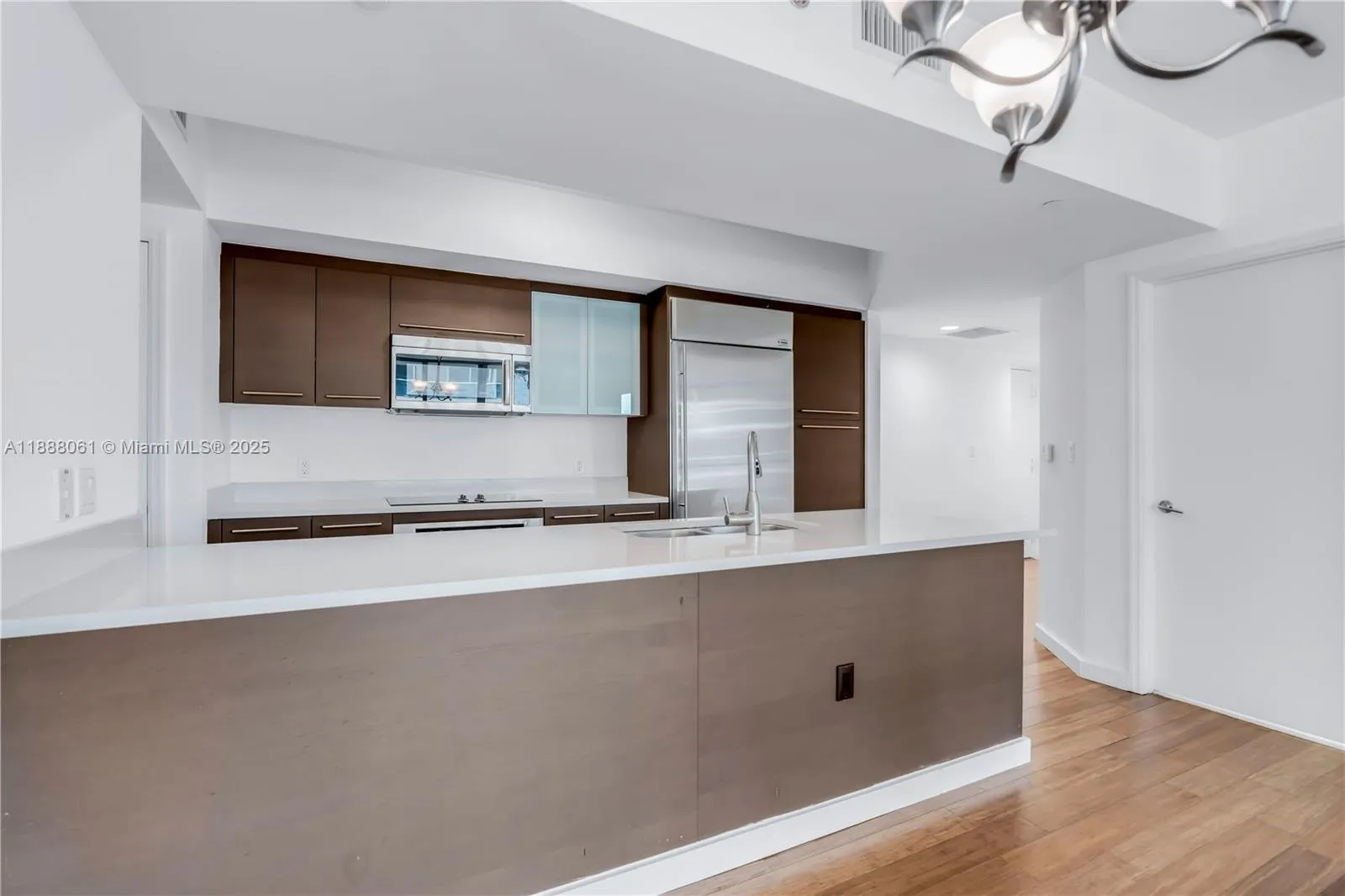 55 SE 6th St # 3503, Miami FL 33131