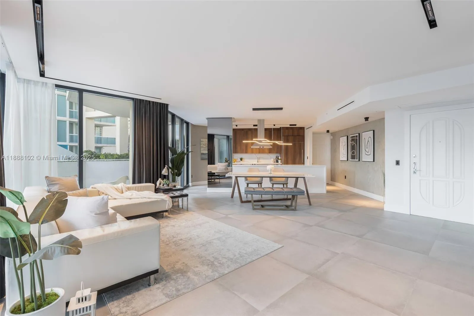 3370 Hidden Bay Dr # 409, Aventura FL 33180