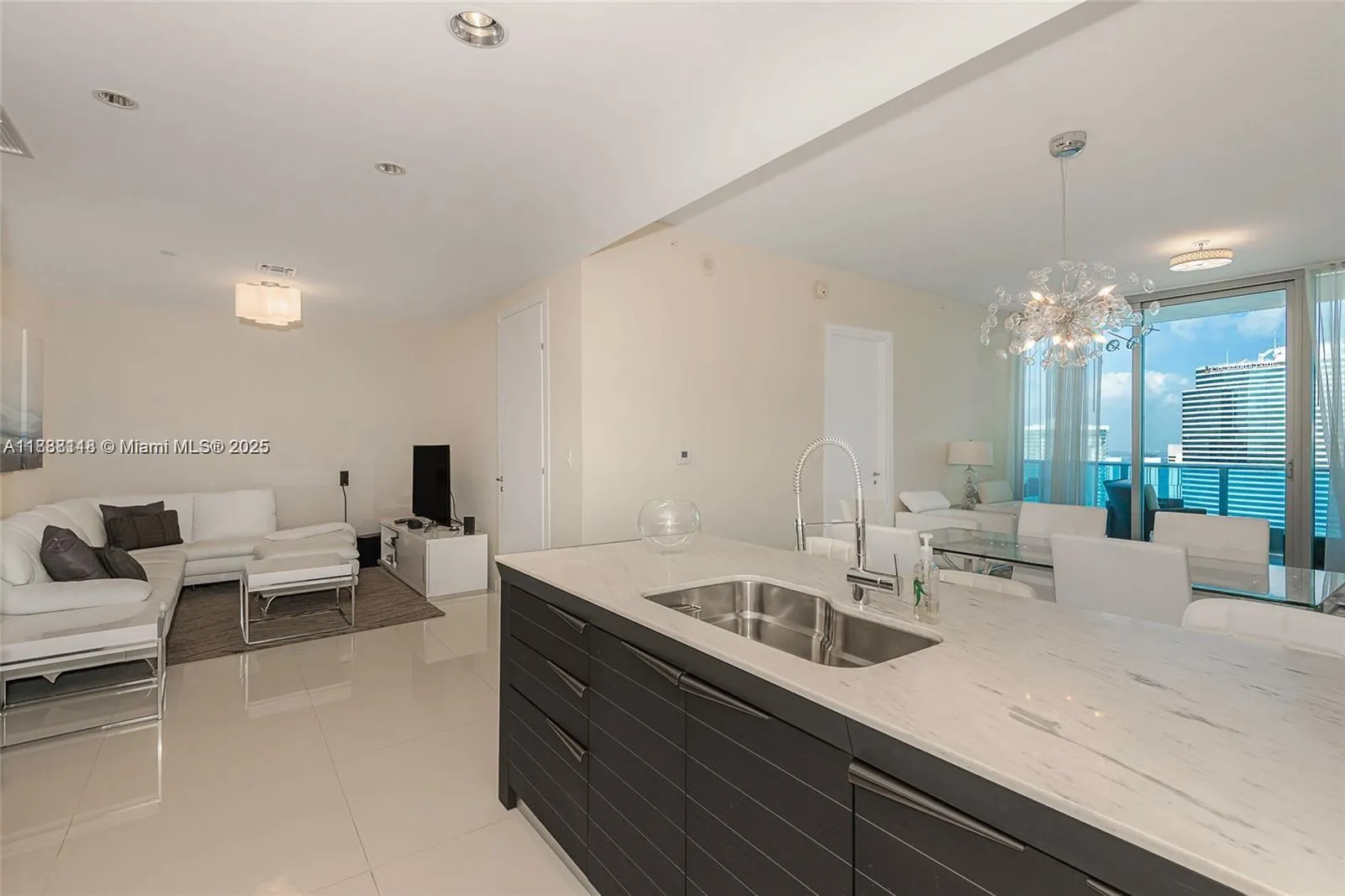 200 Biscayne Boulevard Way # 5109, Miami FL 33131