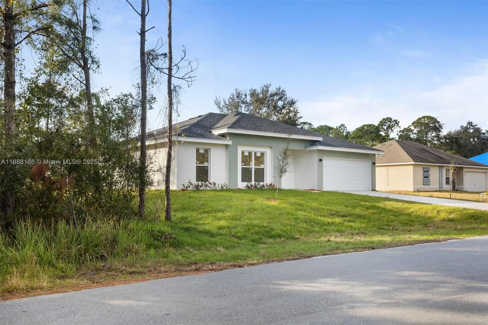 1150 SE Tarleton St, Palm Bay FL 32909