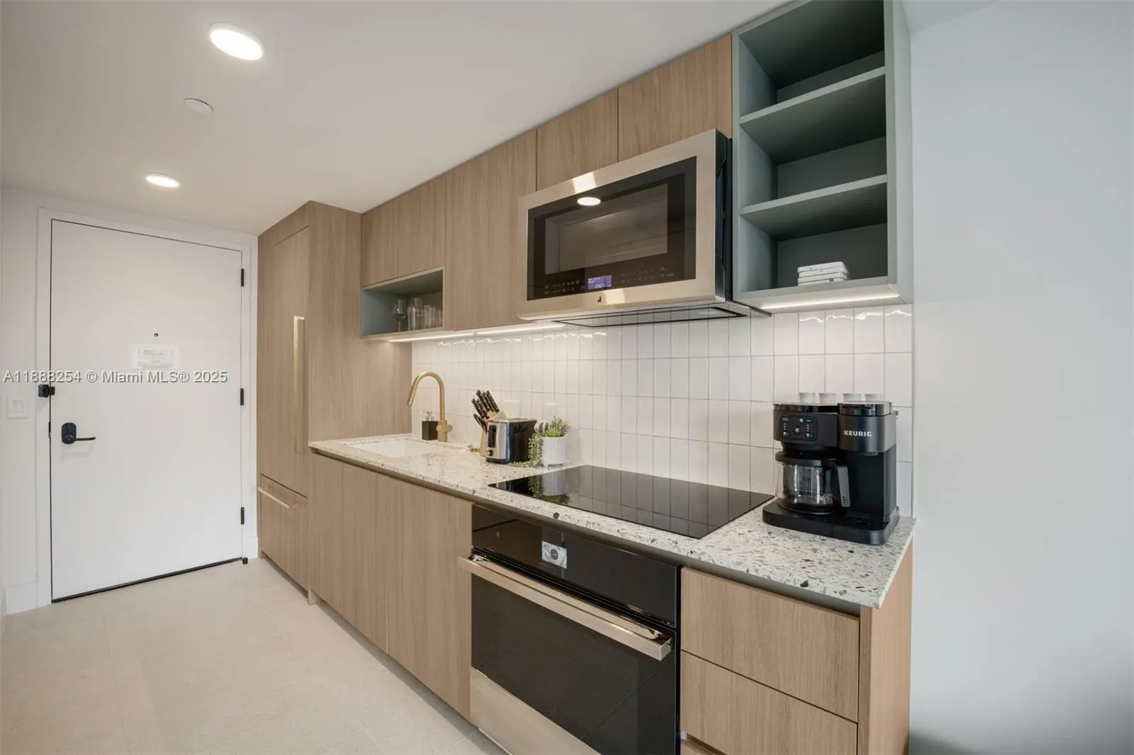 159 NE 6th St # 2607, Miami FL 33132